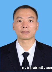 邱健华体汇体育app官方下载来凤街道党工委委员、人武部部长、办事处副主任